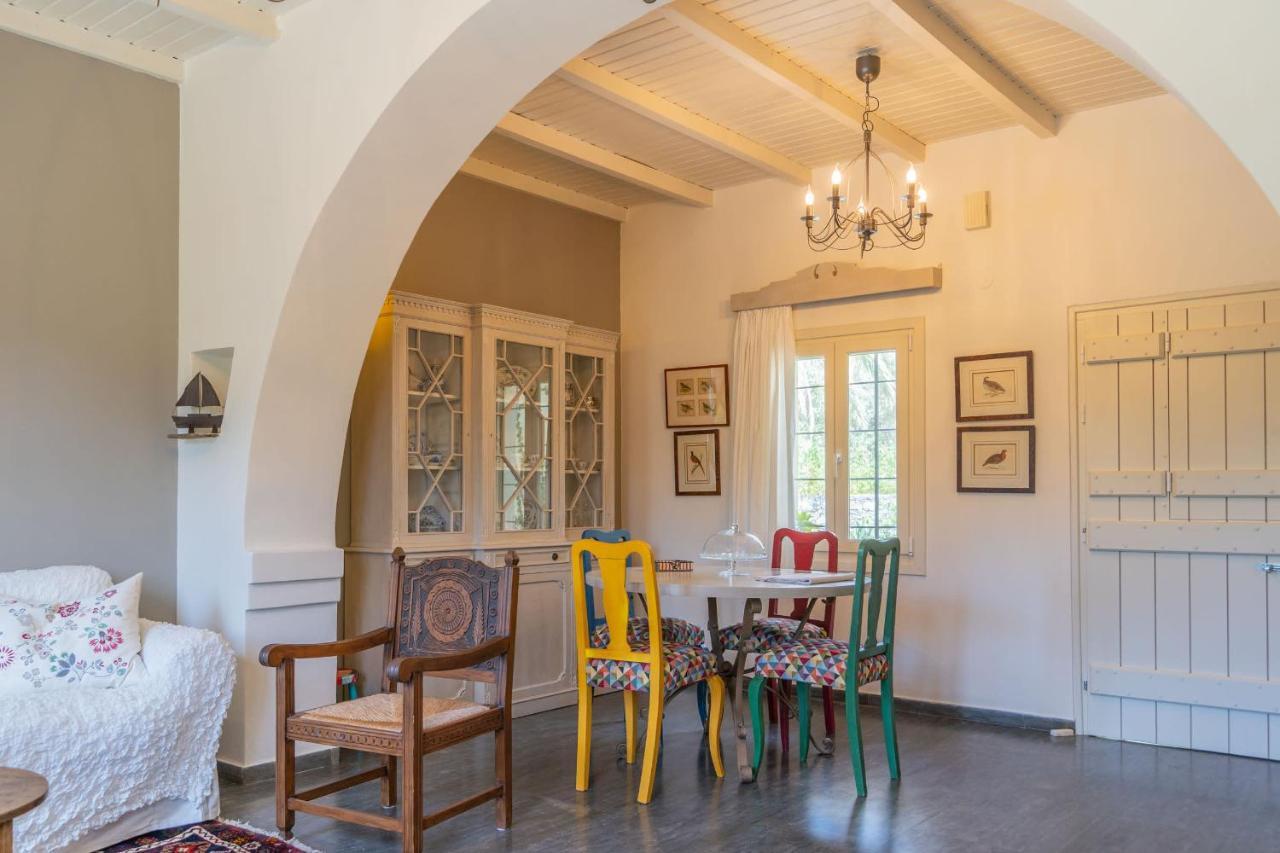 Bougainvillea House In Crete سيتيا المظهر الخارجي الصورة