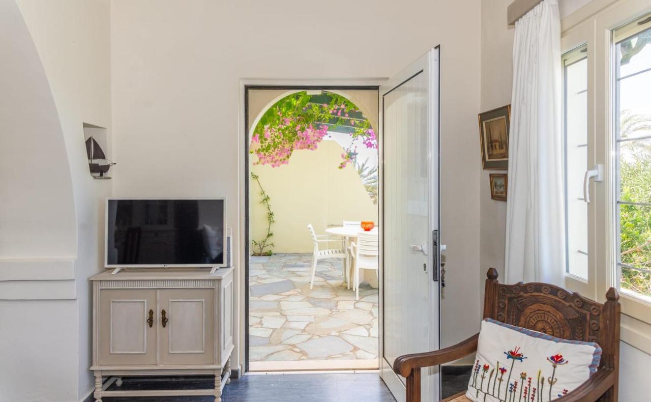 Bougainvillea House In Crete سيتيا المظهر الخارجي الصورة