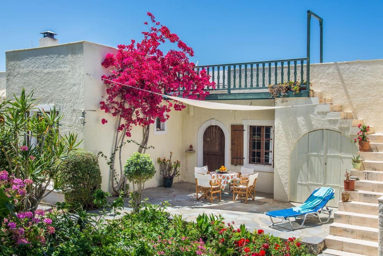 Bougainvillea House In Crete سيتيا المظهر الخارجي الصورة